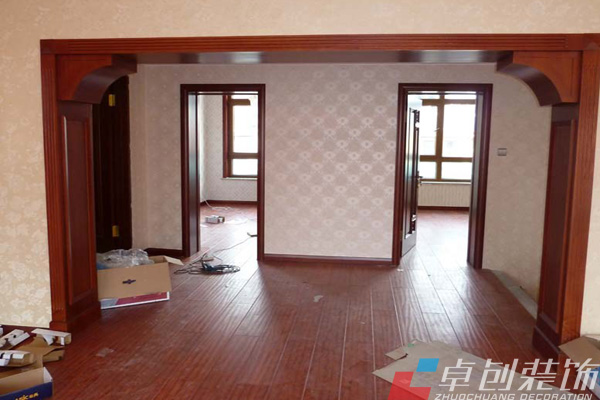 鍚堣偉瑁濋＞鍏徃